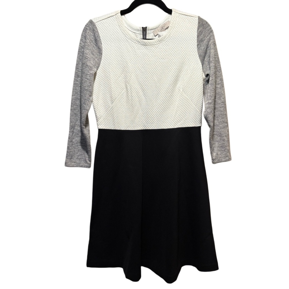 Ann Taylor Loft Black and Cream Colorblock Fit and Flare Dress‎ NWT Size 4